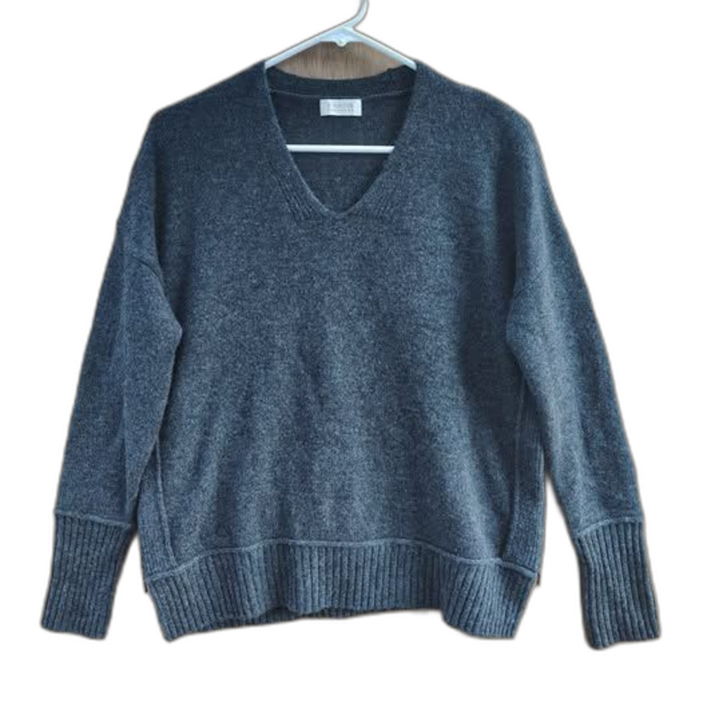Kinross 100 % Cashmere V-Neck Women Sweater